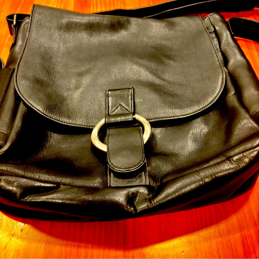 Vintage Wilsons Leather Messenger Crossbody Bag